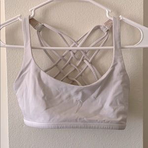Lululemon Free to Be Bra